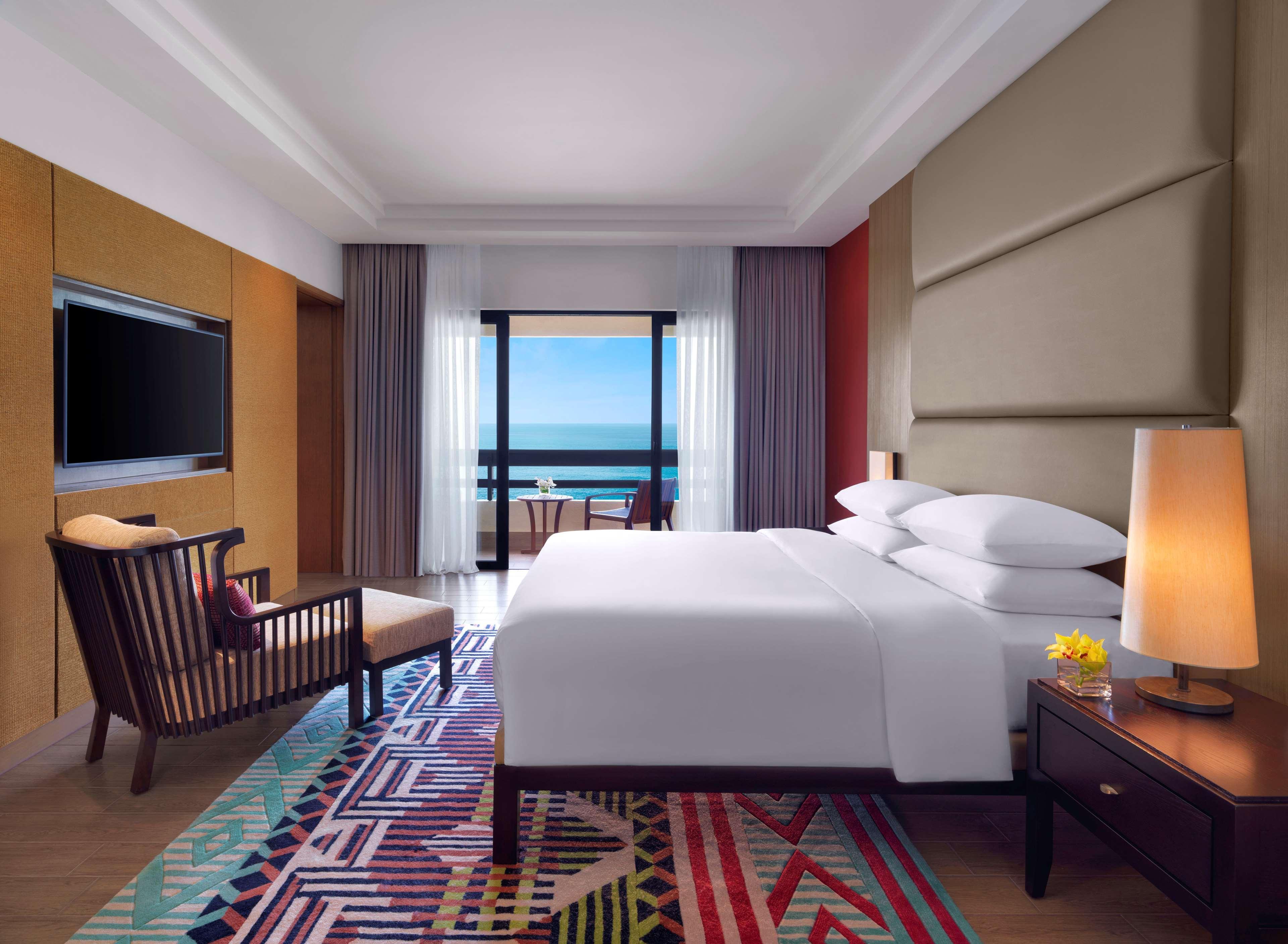 Hyatt Regency Kuantan Resort Exterior foto Deluxe Ocean View Room