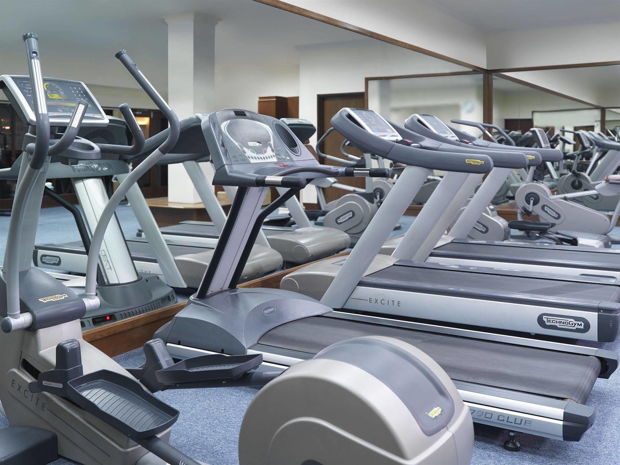 Hyatt Regency Kuantan Resort Exterior foto A gym